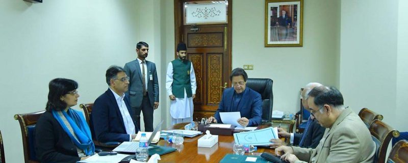 کم آمدنی والے طبقوں کی بنیادی ضروریات کا خیال رکھنا ریاست کی ذمہ داری ہے – وزیراعظم عمران خان