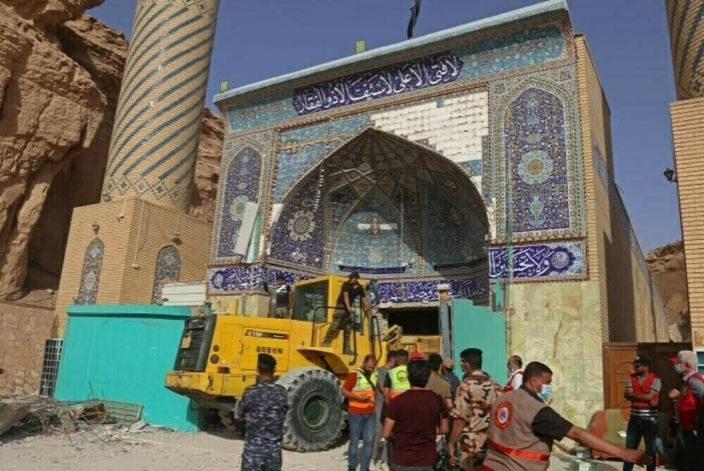 کربلا: لینڈ سلائیڈنگ سے مزار پر موجود 7 زائرین جاں بحق