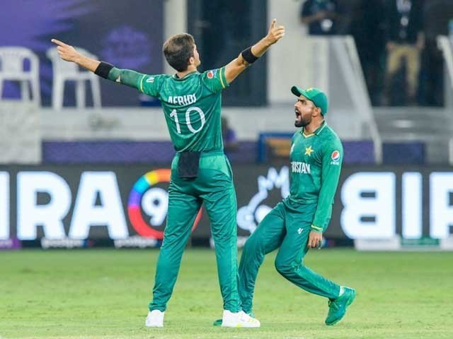 بابراعظم چاہتے ہیں کہ شاہین اسکواڈ کے ہمراہ رہے، ترجمان پی سی بی