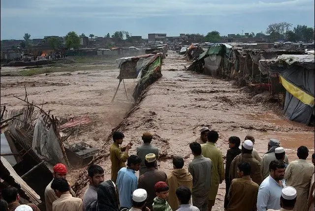 کے پی حکومت نے سیلاب متاثرین کے زرتلافی میں اضافہ کردیا