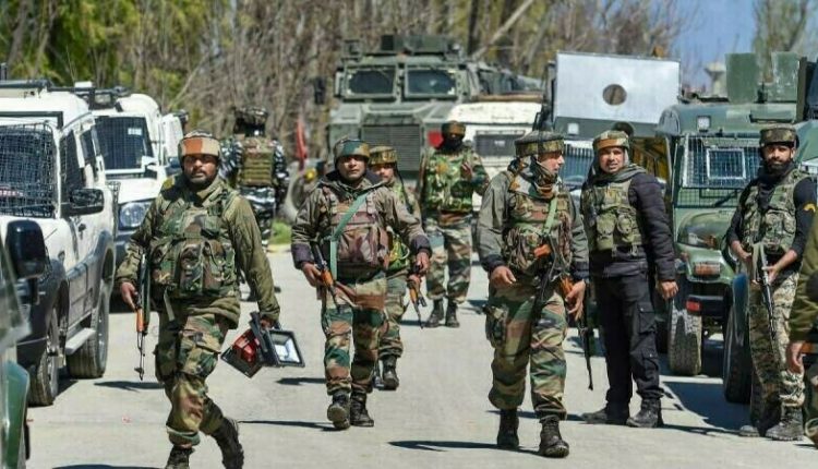 مقبوضہ کشمیر: بھارتی فوج نے مزید 3 نوجوانوں کو شہید کردیا