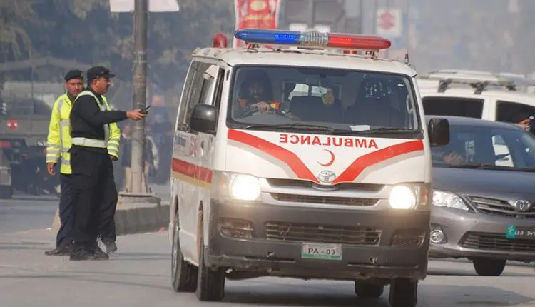 خضدار میں دھماکے اور فائرنگ، 2 افراد زخمی