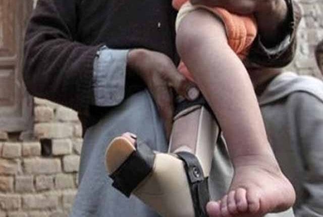 پشاور اور فیصل آباد کے سیوریج میں پولیو وائرس کی تصدیق